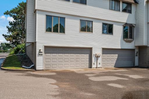 7501 62nd Court N, Minneapolis, MN 55428