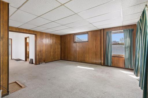 342 Front Avenue, Saint Paul, MN 55117