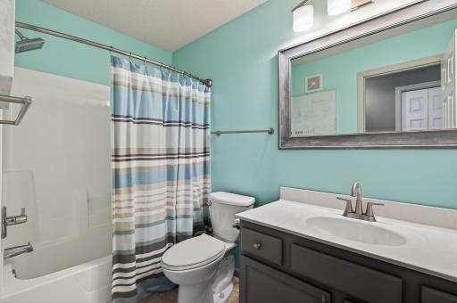 18911 Inca Avenue, Lakeville, MN 55044