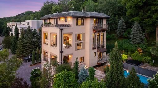 1226 Sibley Memorial Highway, Mendota Heights, MN 55150