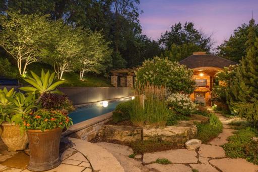 1226 Sibley Memorial Highway, Mendota Heights, MN 55150
