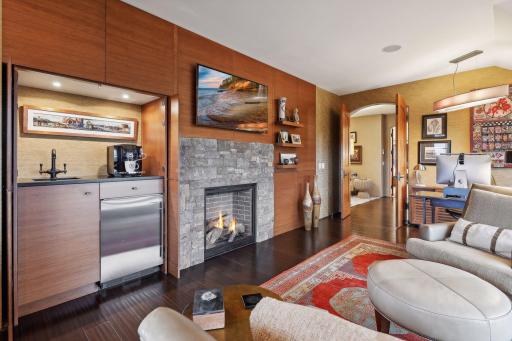 1226 Sibley Memorial Highway, Mendota Heights, MN 55150