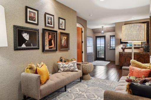 1226 Sibley Memorial Highway, Mendota Heights, MN 55150