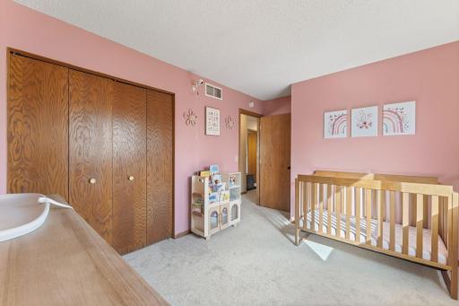 13717 Inglewood Avenue, Savage, MN 55378