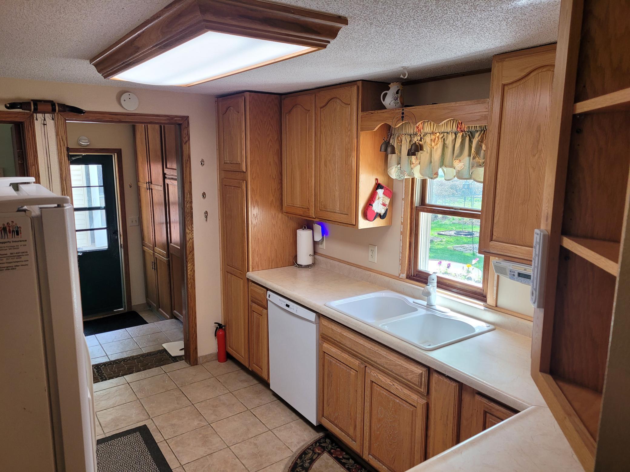 Sun drenched kitchen!