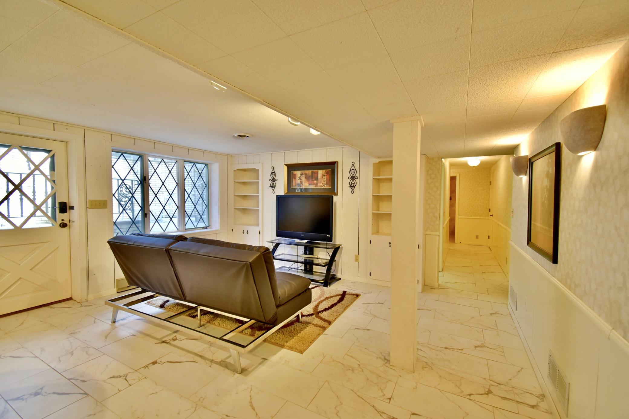 Lower level (Mother-in-law suite) with walkout to back courtyard