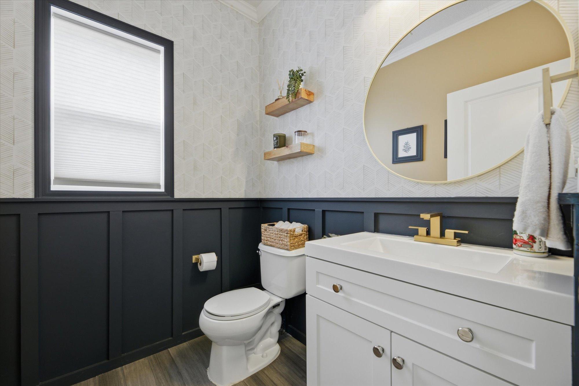 Main floor hafl bath