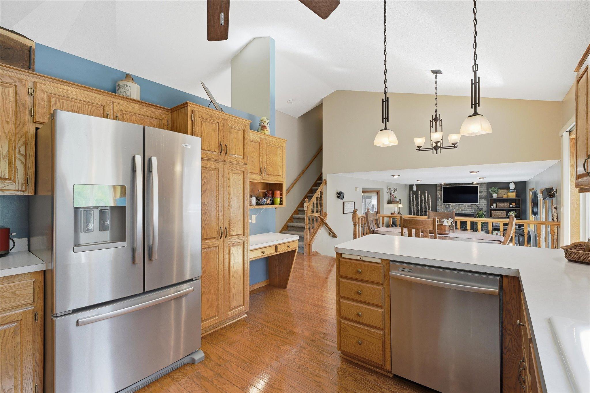 Don't miss the built-in planning center desk - get all the bills paid and make all your lists, keeping your life as organized as you can. An organized life is less stressful, right?