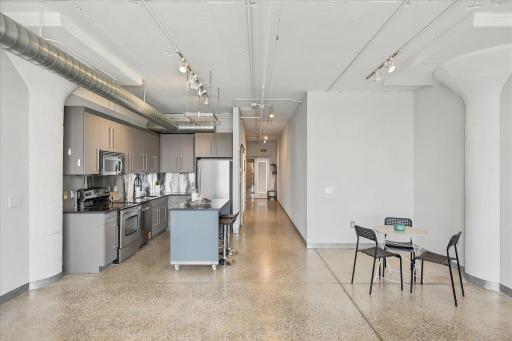 36-2929 Chicago Ave _1001 [3087969]- 036.jpg