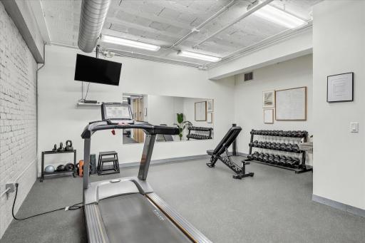 40-2929 Chicago Ave _1001 [3087969]- 040.jpg