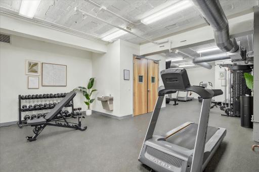 41-2929 Chicago Ave _1001 [3087969]- 041.jpg