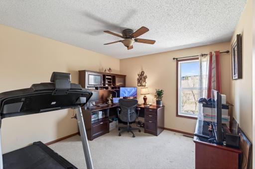 15275 Plumstone Drive, Eden Prairie, MN 55347