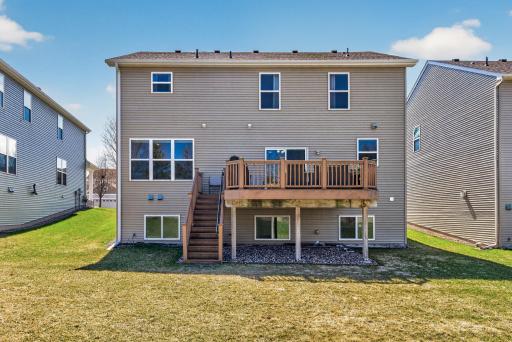 15275 Plumstone Drive, Eden Prairie, MN 55347