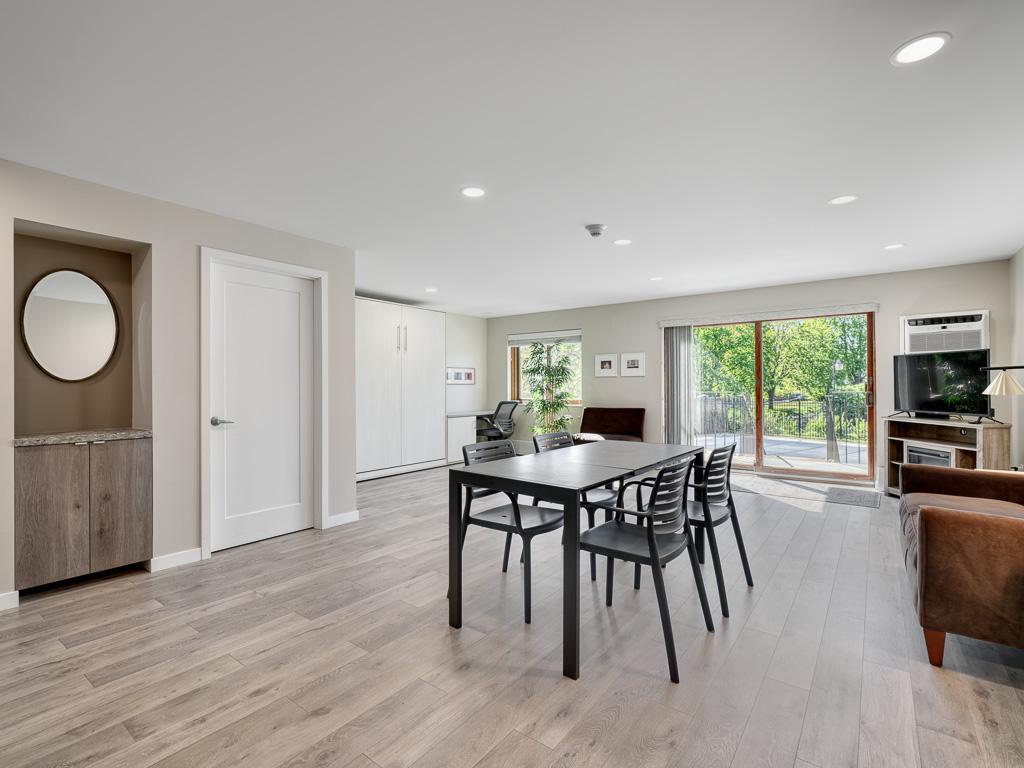 20 - Community Room.jpg