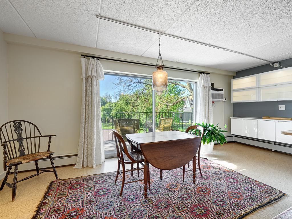 7 - This dining room is sunny and bright and can accommodate a large gathering.