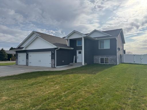 17632 Grace Lane, Little Falls, MN 56345