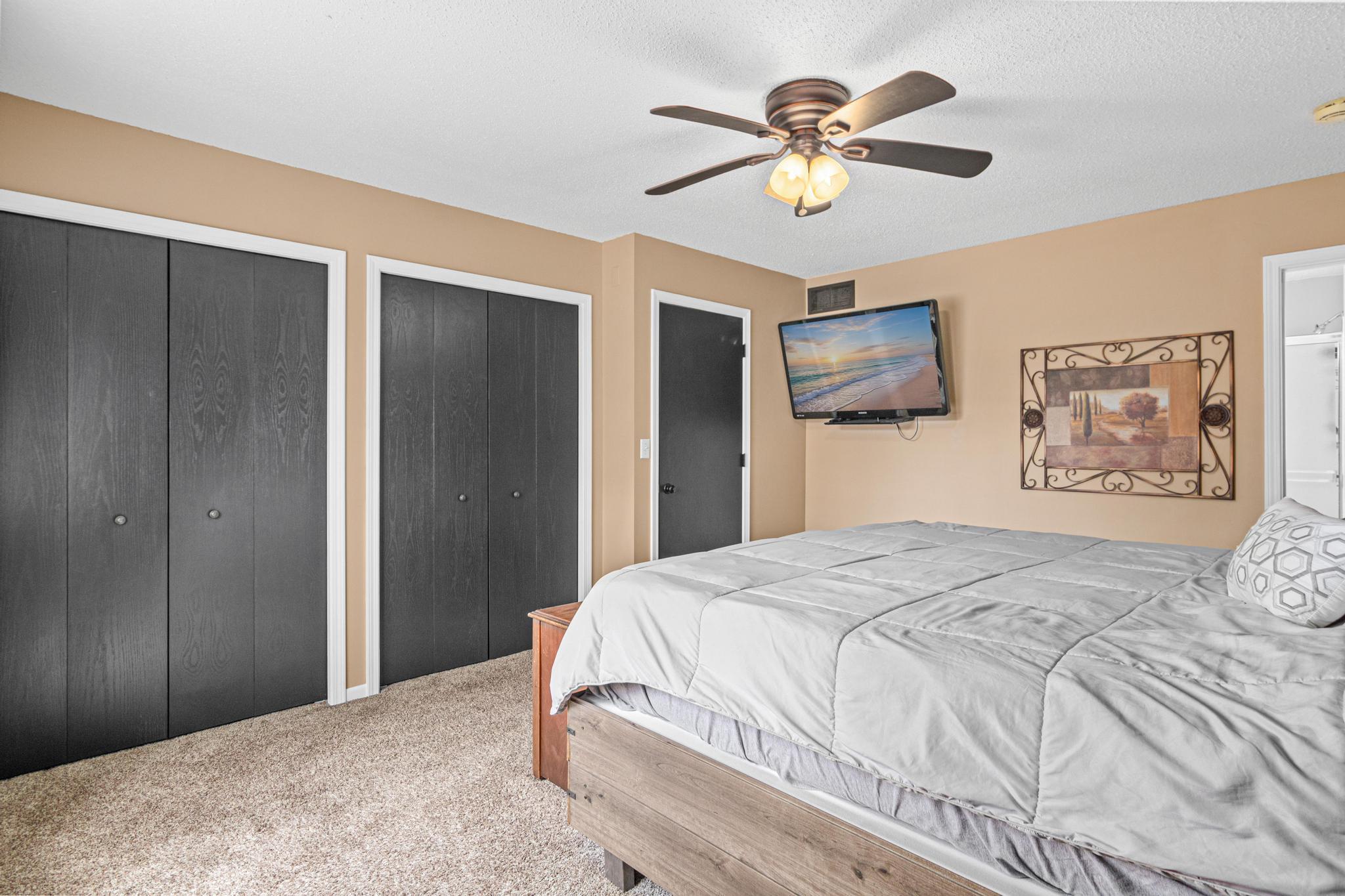 1400 Field Creek Cir, Victoria-20.jpg