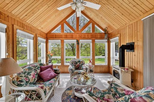 310 13th Lane SW, Oronoco, MN 55960
