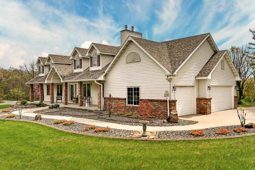 310 13th Lane SW, Oronoco, MN 55960