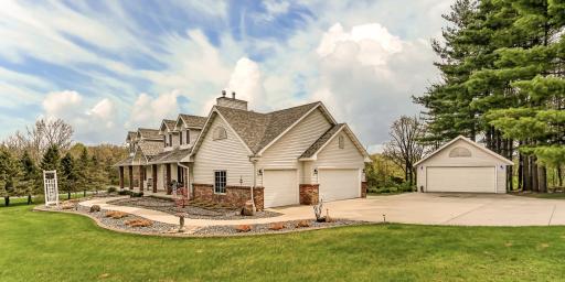 310 13th Lane SW, Oronoco, MN 55960