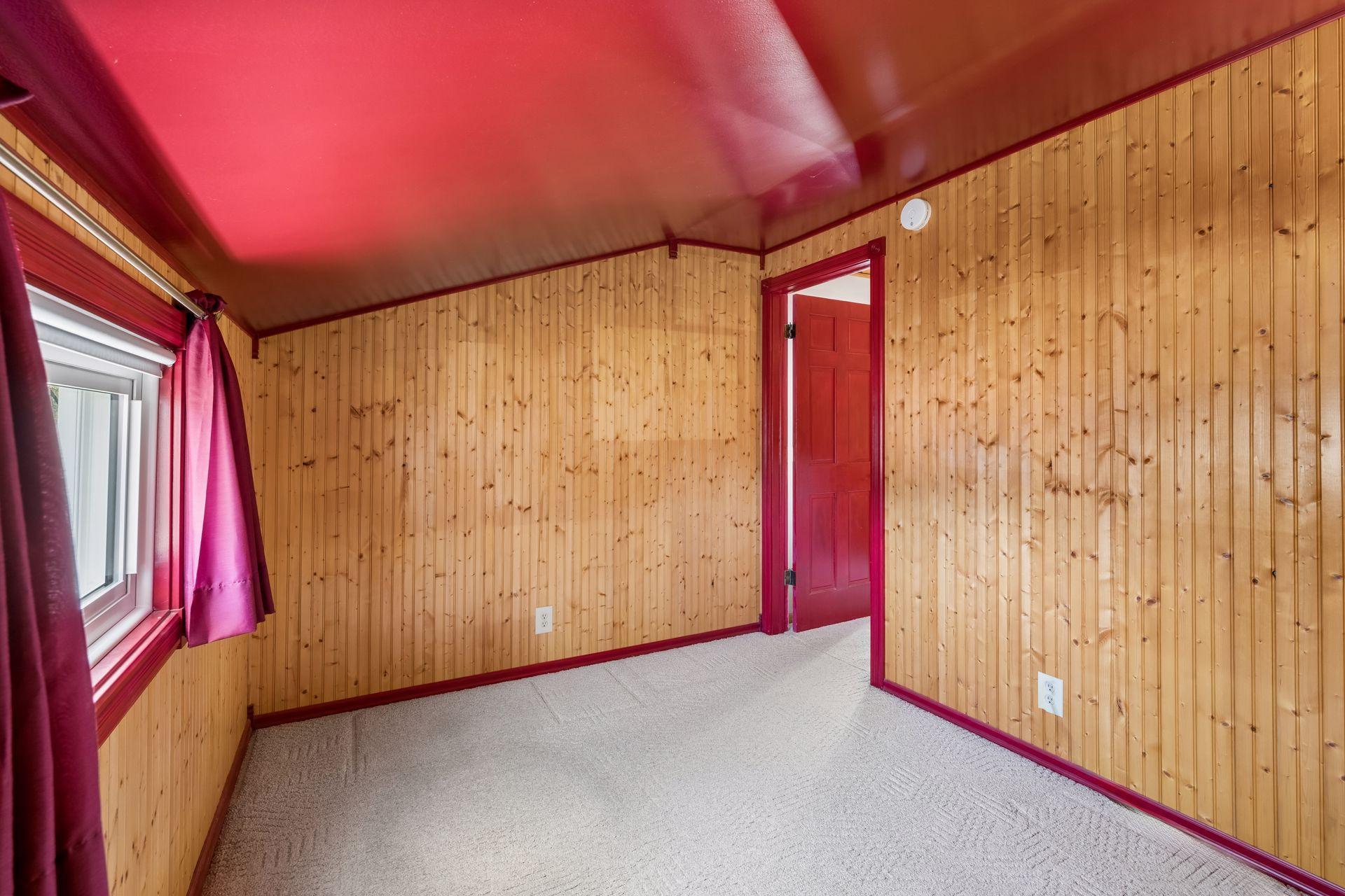 Home office, nursery, and non-conforming bedroom space (due only to the smaller window size)