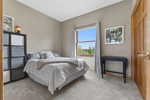 744 Theis Drive, Shakopee, MN 55379