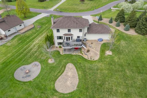 744 Theis Drive, Shakopee, MN 55379
