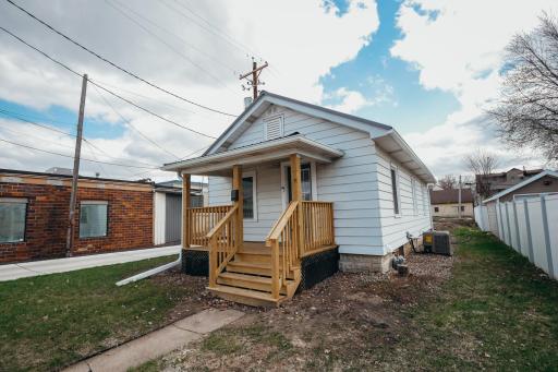 16 12th Street NW, Rochester, MN 55901