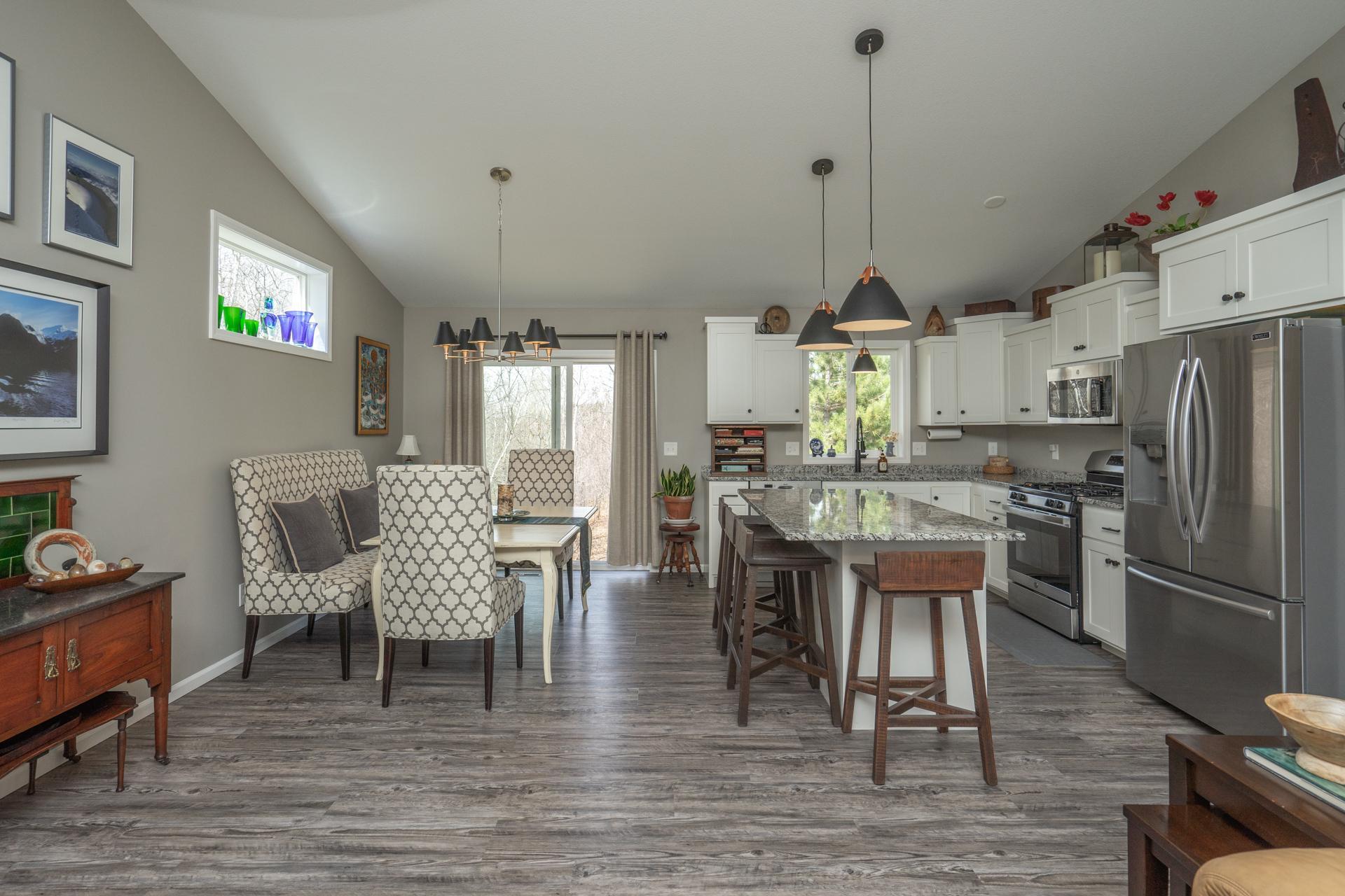 Open Floor Plan!