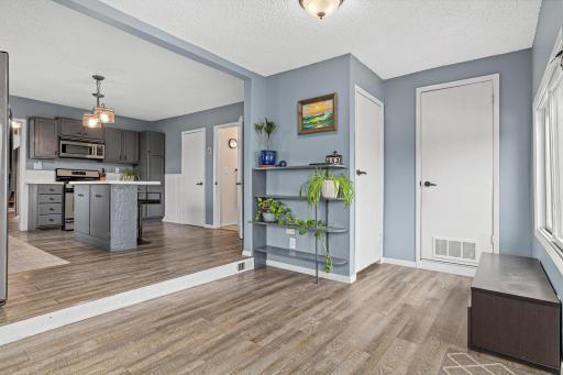 653 19th Avenue NE, Minneapolis, MN 55418