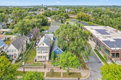 653 19th Avenue NE, Minneapolis, MN 55418