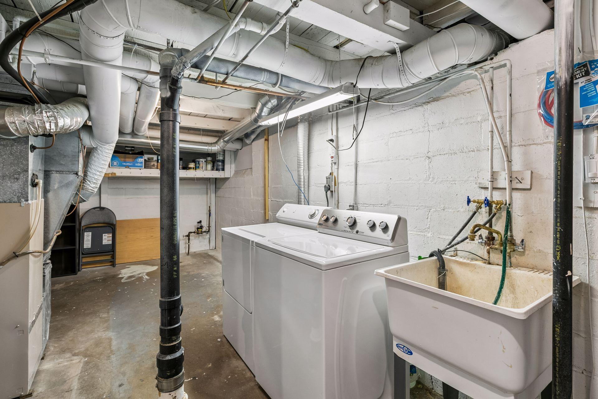 Lower level laundry