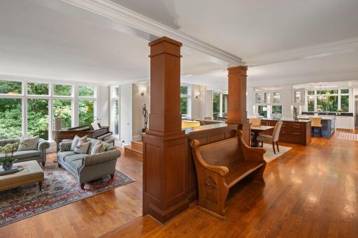 9550 Foxford Road, Chanhassen, MN 55317