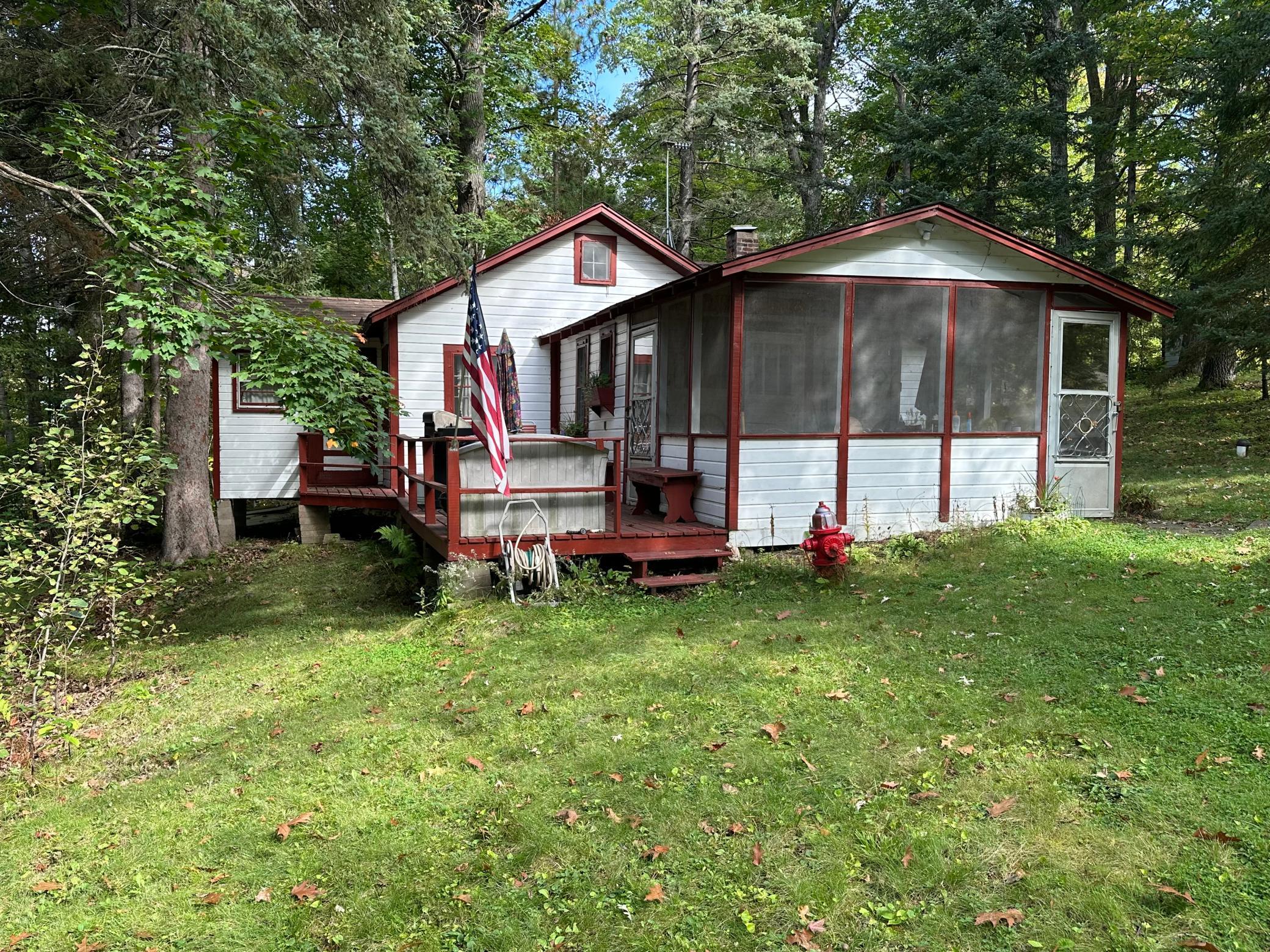 2 Bedroom + Loft for extra sleeping.