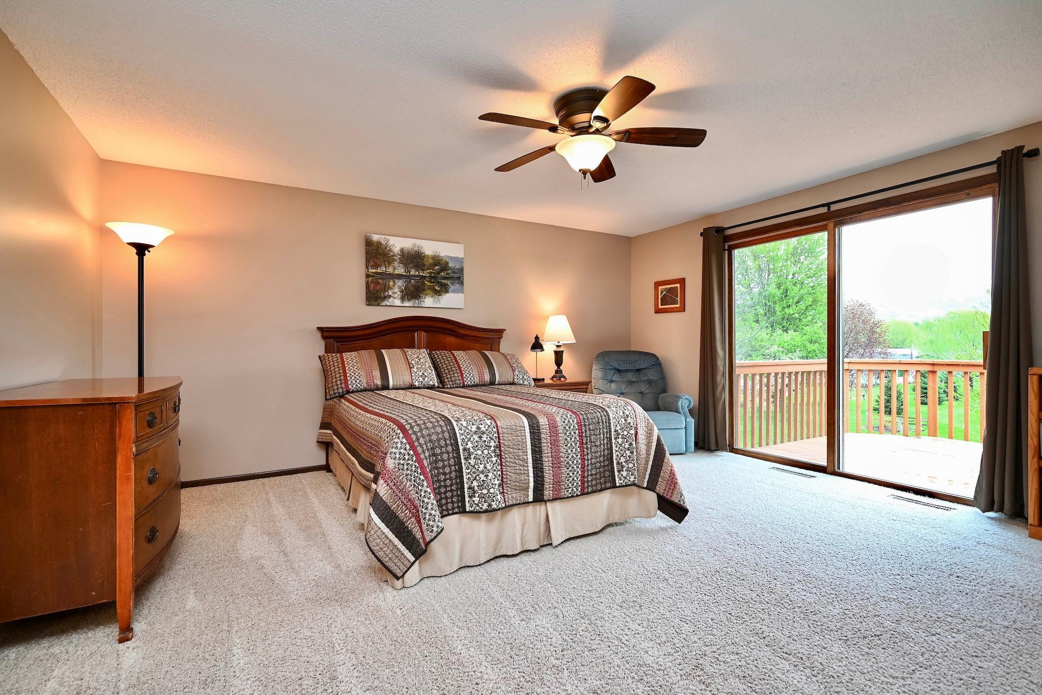 11 Primary Bedroom I.jpg