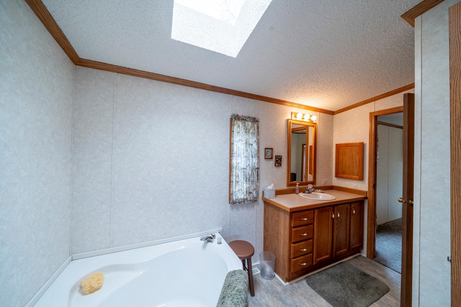 bradley_media_llc_26569-007.jpg