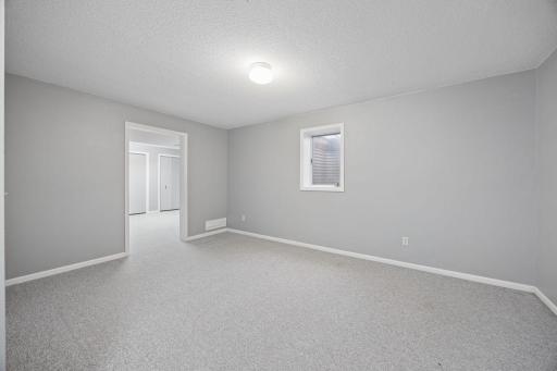 2721 Meadowrose Boulevard, Saint Cloud, MN 56301