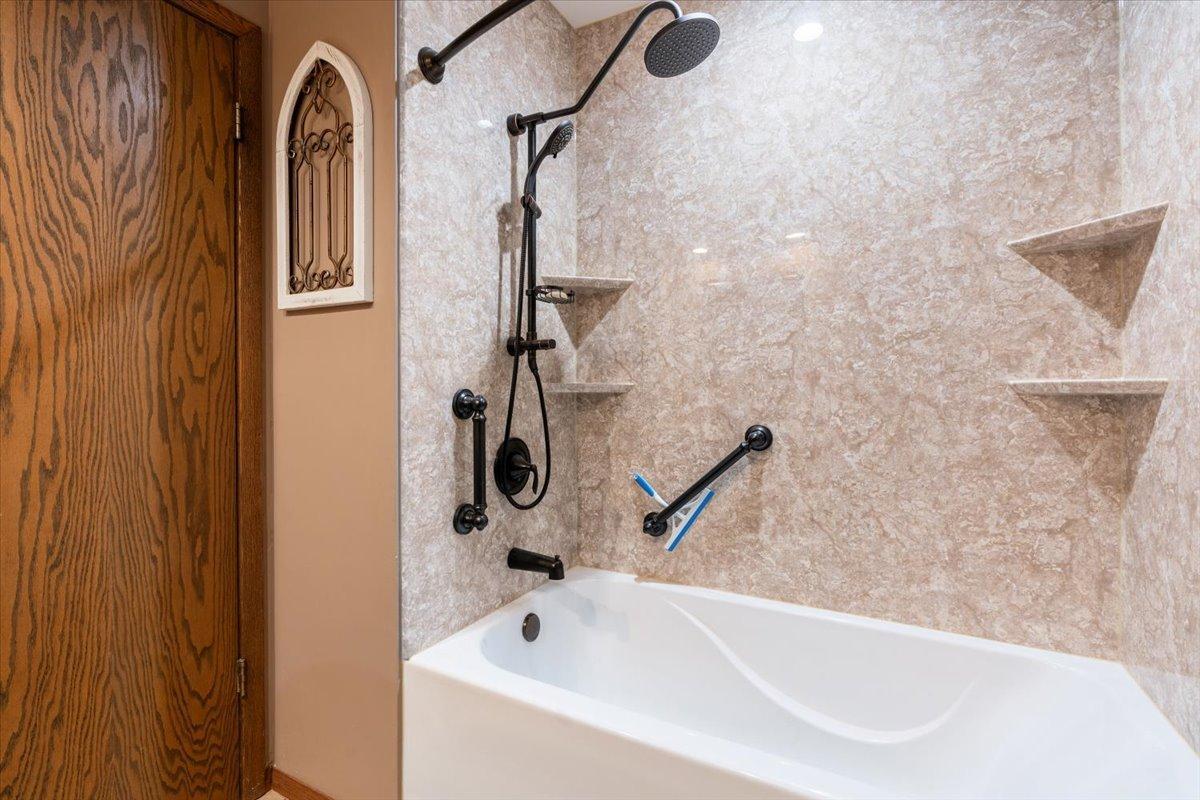 Upper level bathroom
