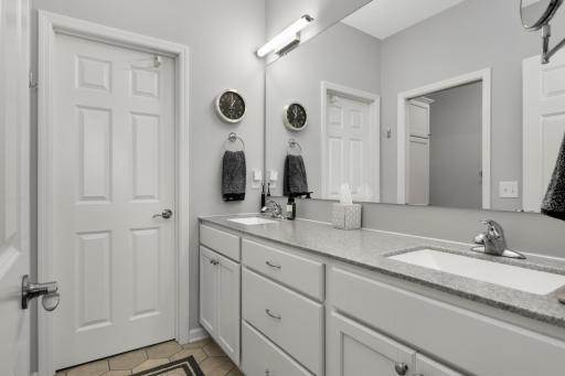 14034 Virginia Way, Savage, MN 55378