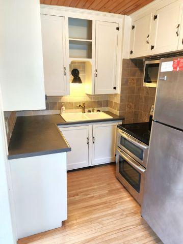 143 Maple St E, Amery - H.jpg