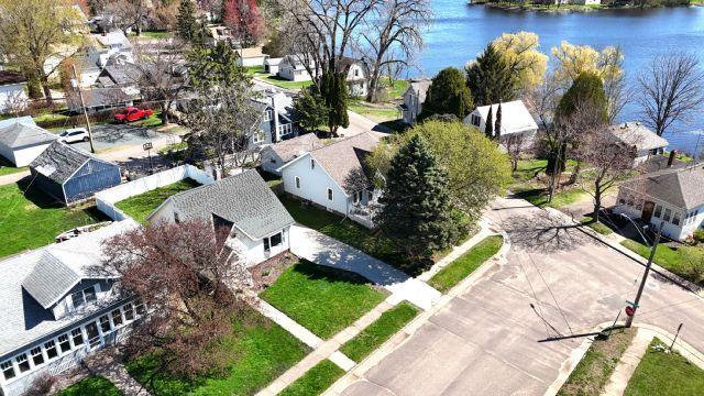 143 Maple St E, Amery - D.JPG