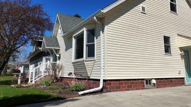 143 Maple St E, Amery - ZI.JPG