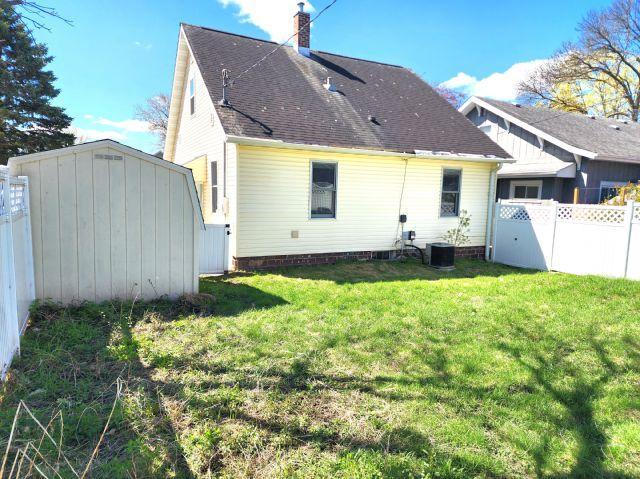 143 Maple St E, Amery - ZN.jpg