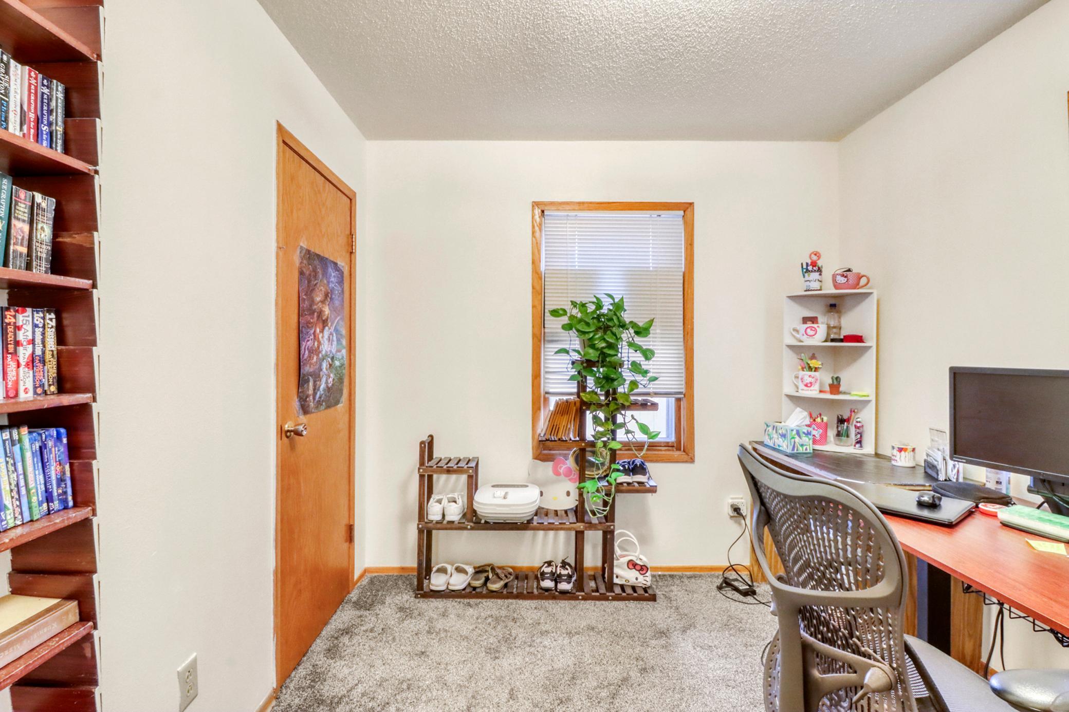 Bedroom (2)
