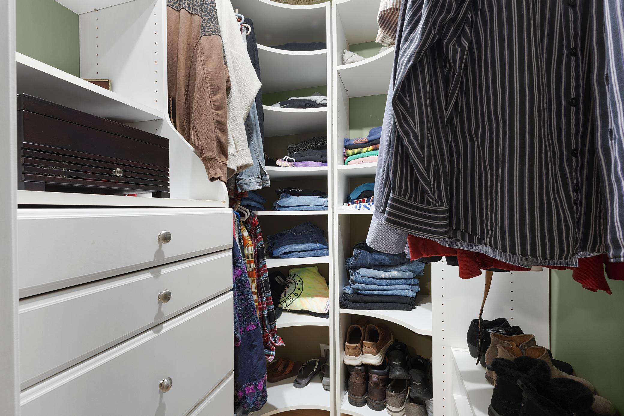 Primary walk in closet