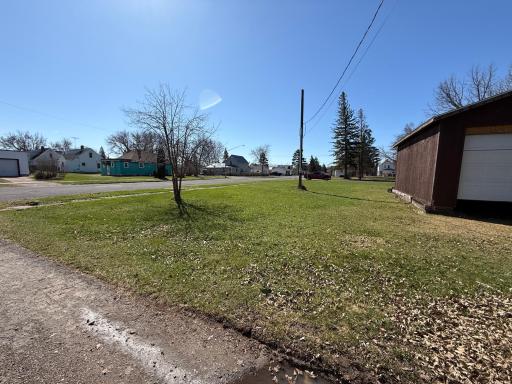 126 E Hibbing Avenue, Keewatin, MN 55753