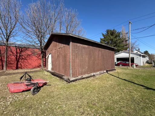126 E Hibbing Avenue, Keewatin, MN 55753