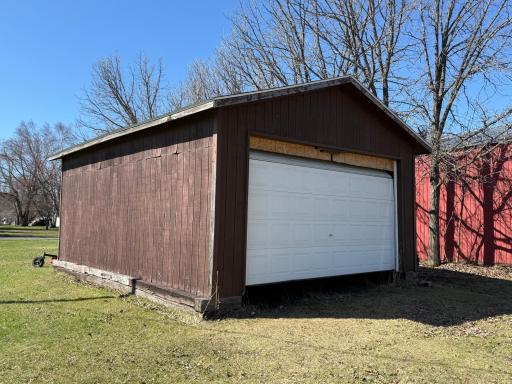 126 E Hibbing Avenue, Keewatin, MN 55753