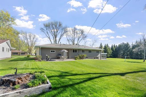 616 Elm Avenue SE, Montgomery, MN 56069