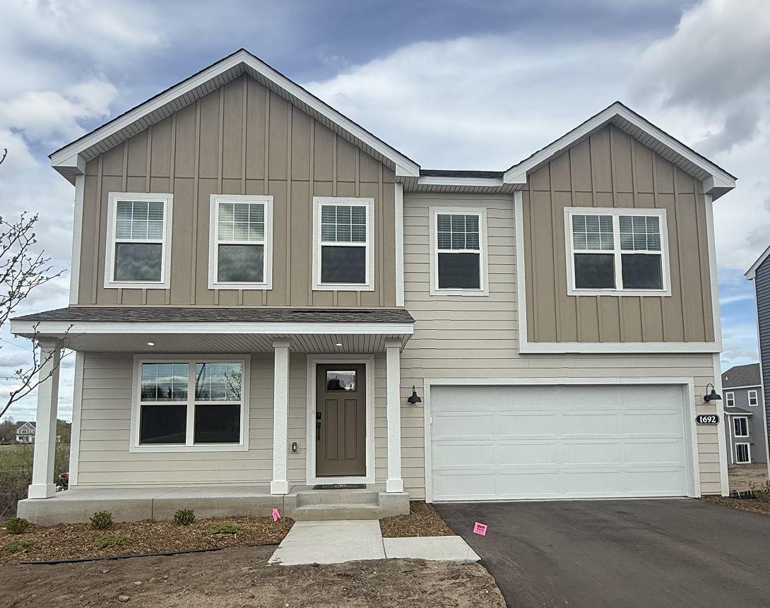 4 Bed, Loft, Pond & Wetland Views, Walkout Basement (Unfinished) - Ready Now!